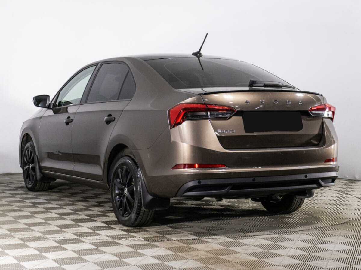 Купить Skoda Rapid с пробегом. Фото: #6
