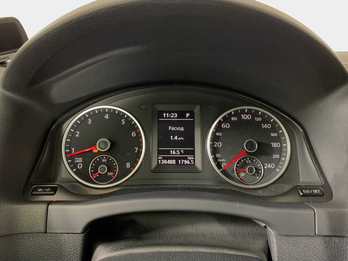 Купить Volkswagen Tiguan с пробегом. Фото: #14