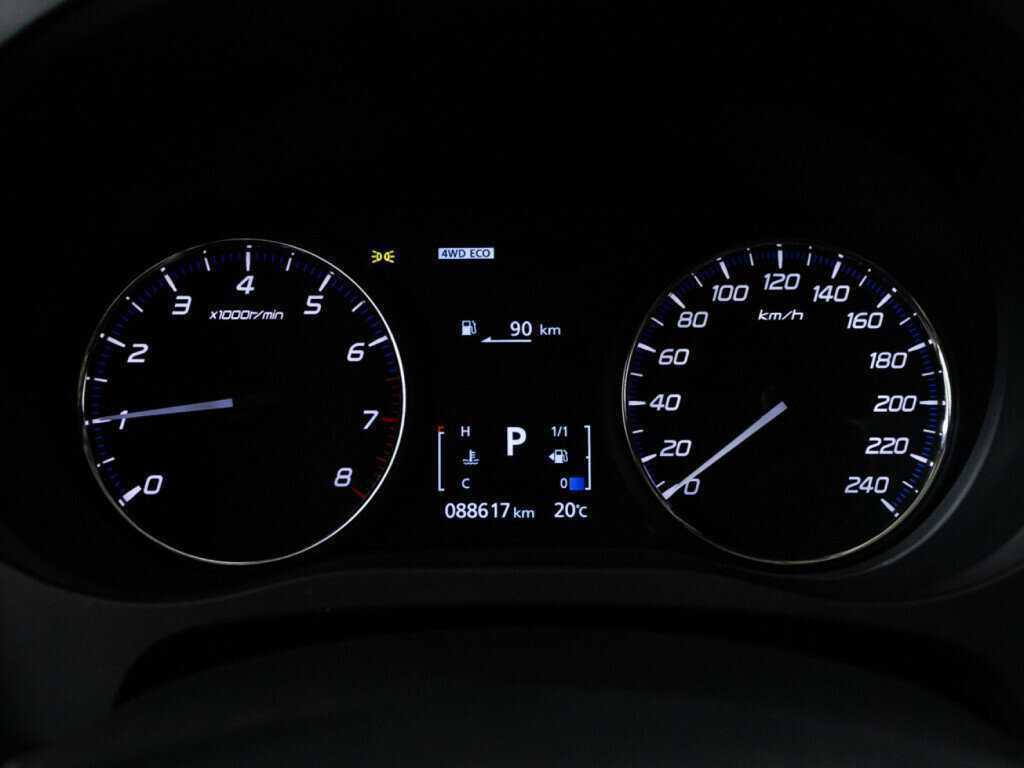 Купить Mitsubishi Outlander с пробегом. Фото: #11