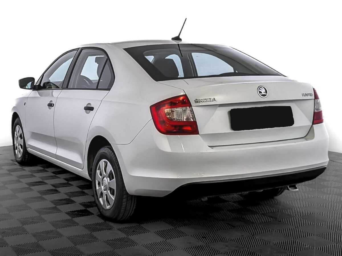Купить Skoda Rapid с пробегом. Фото: #6