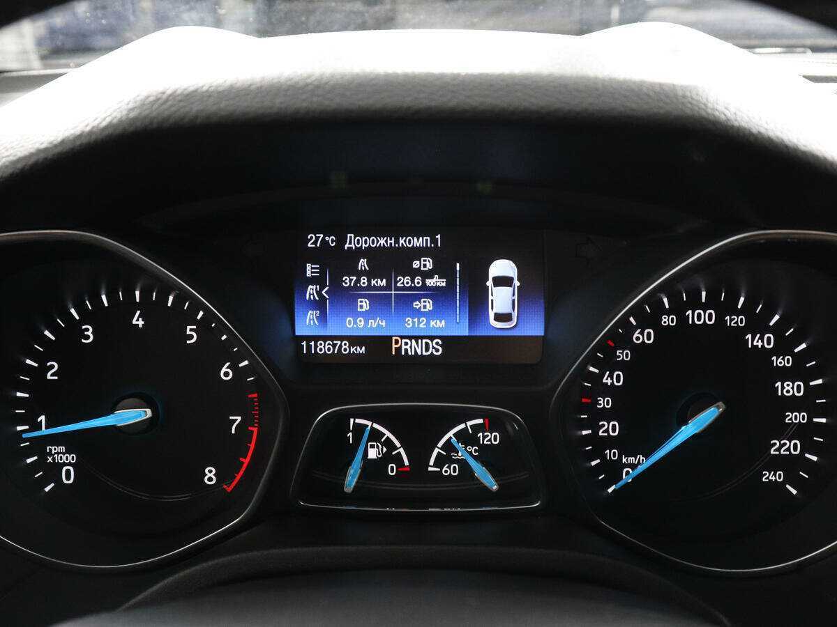 Купить Ford Focus с пробегом. Фото: #10