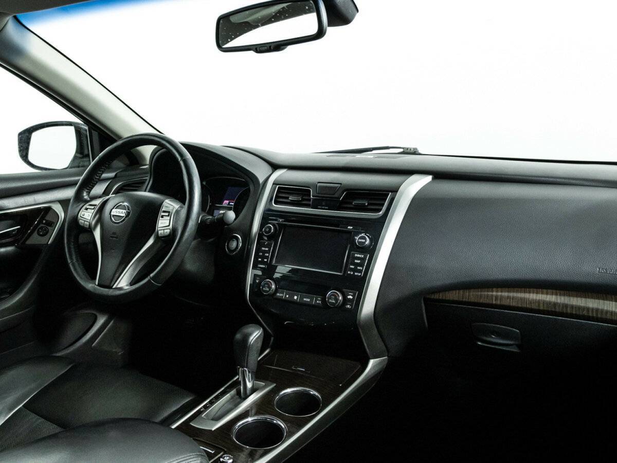 Купить Nissan Teana с пробегом. Фото: #8