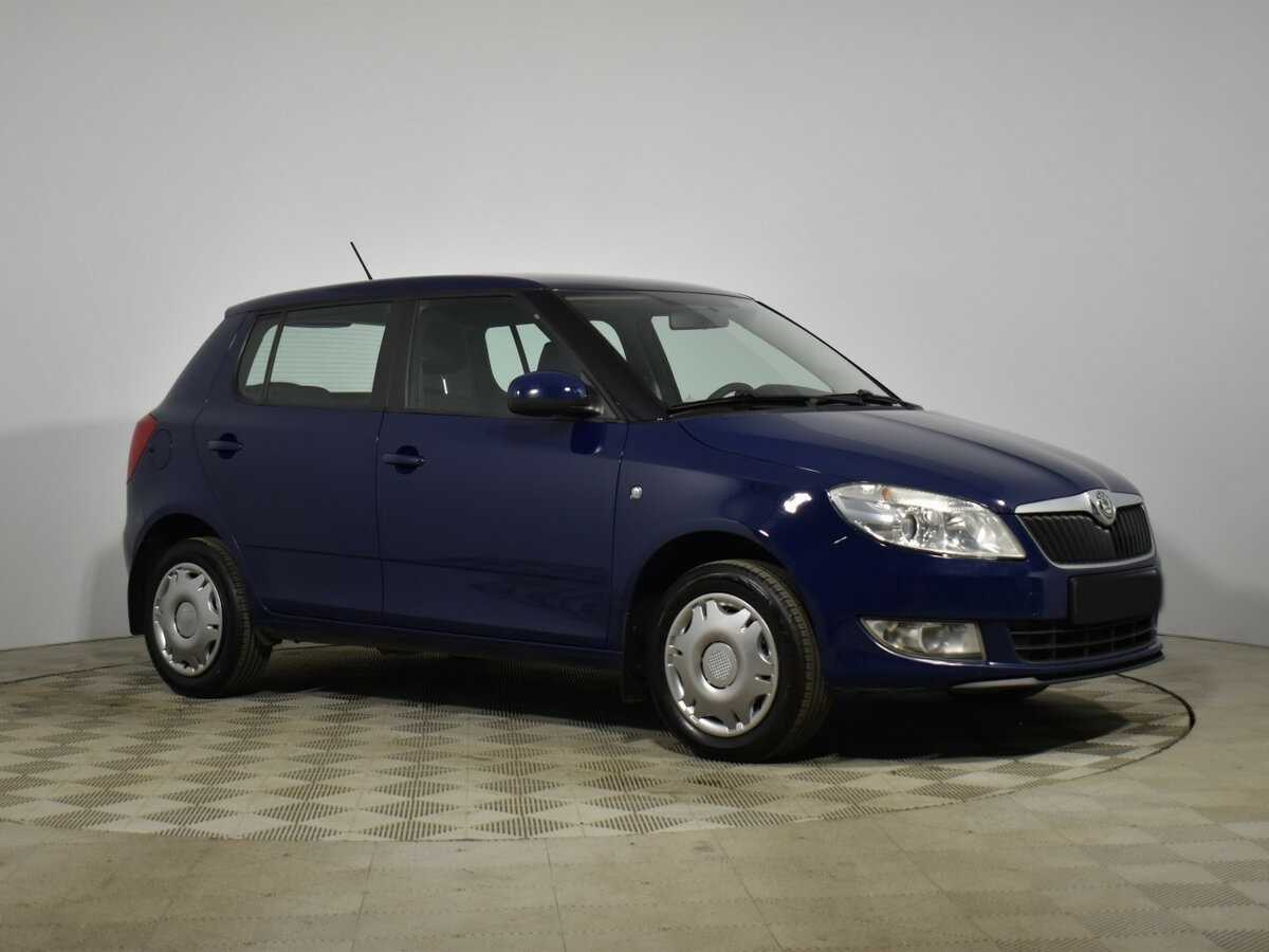 Купить Skoda Fabia с пробегом. Фото: #2