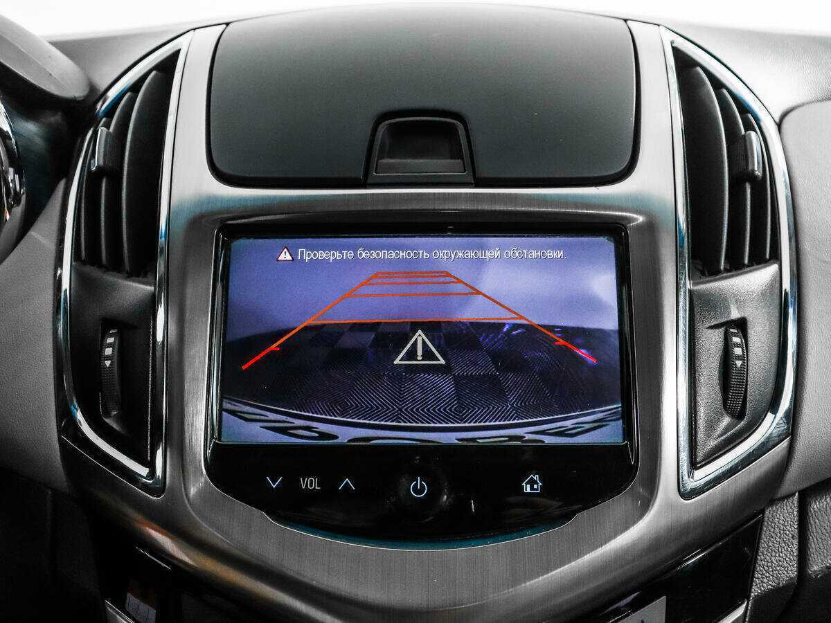 Купить Chevrolet Cruze с пробегом. Фото: #14