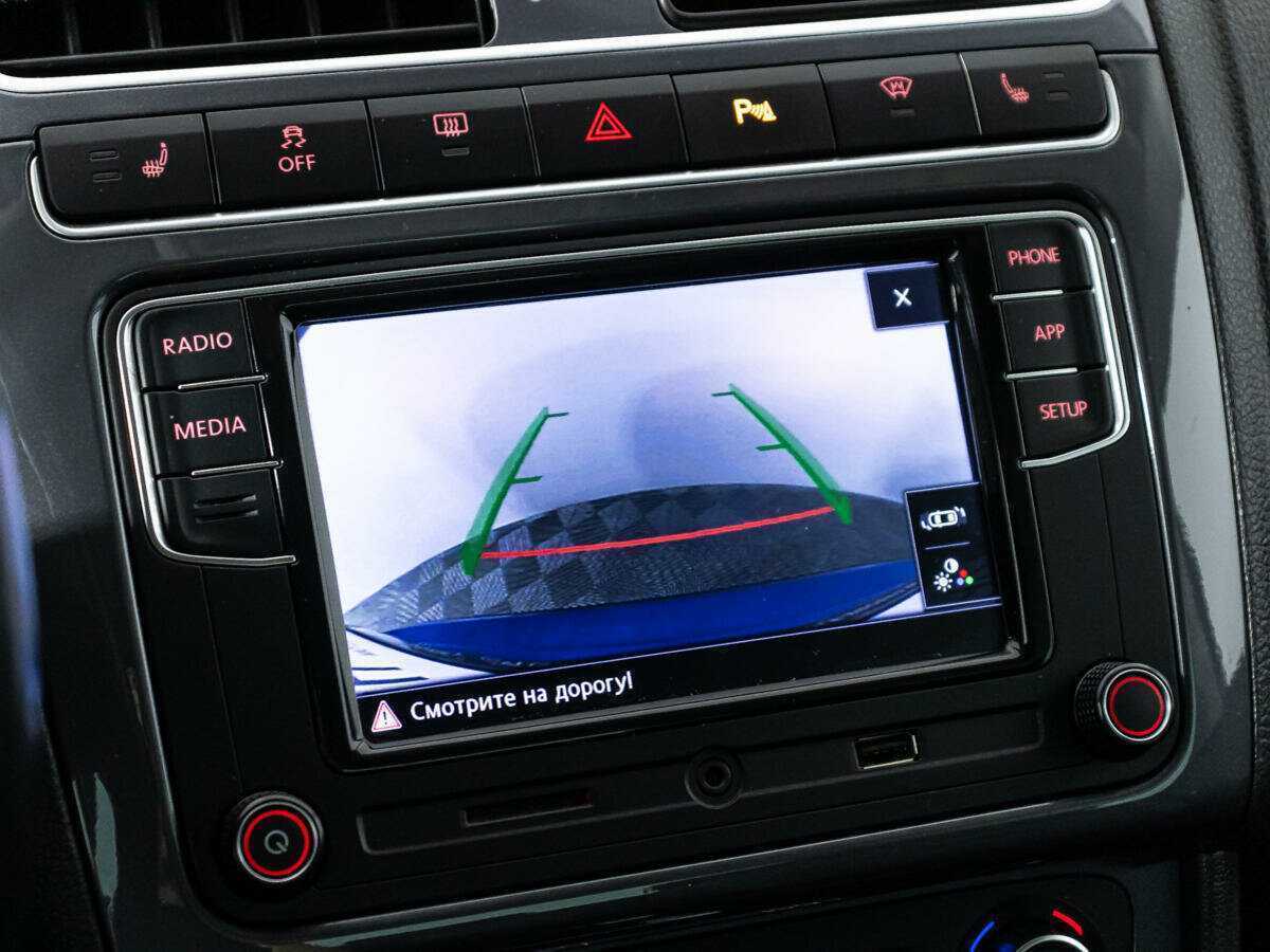 Купить Volkswagen Polo с пробегом. Фото: #14