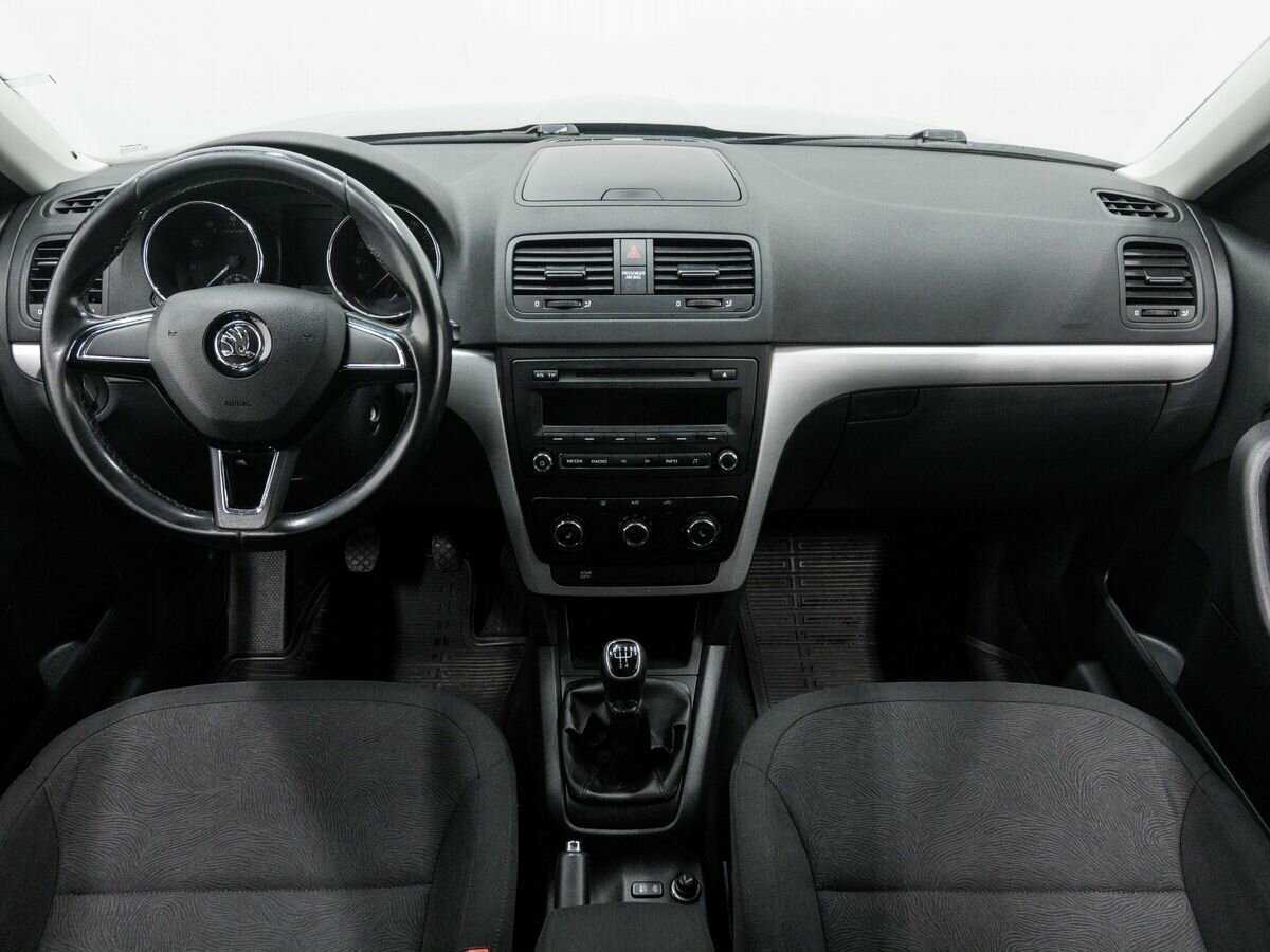 Купить Skoda Yeti с пробегом. Фото: #10