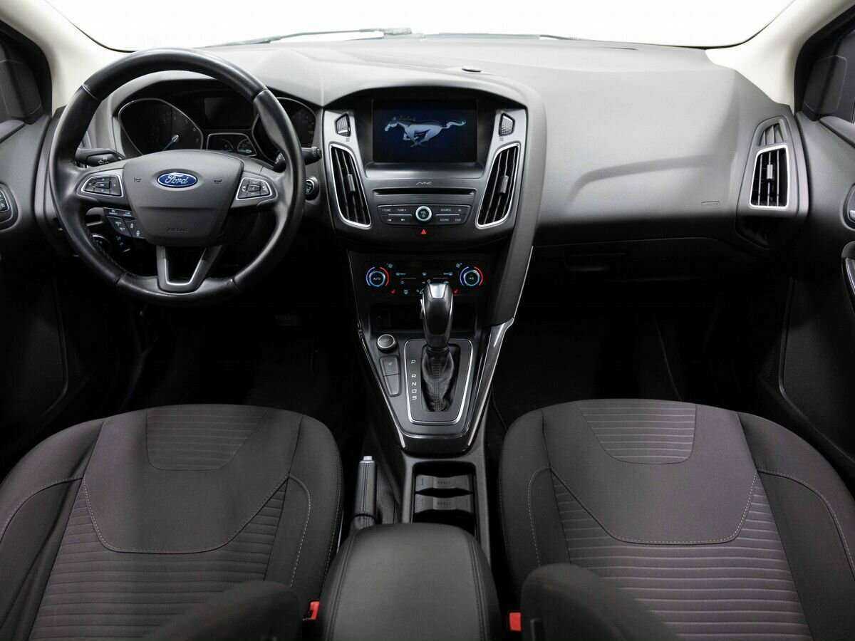 Купить Ford Focus с пробегом. Фото: #10