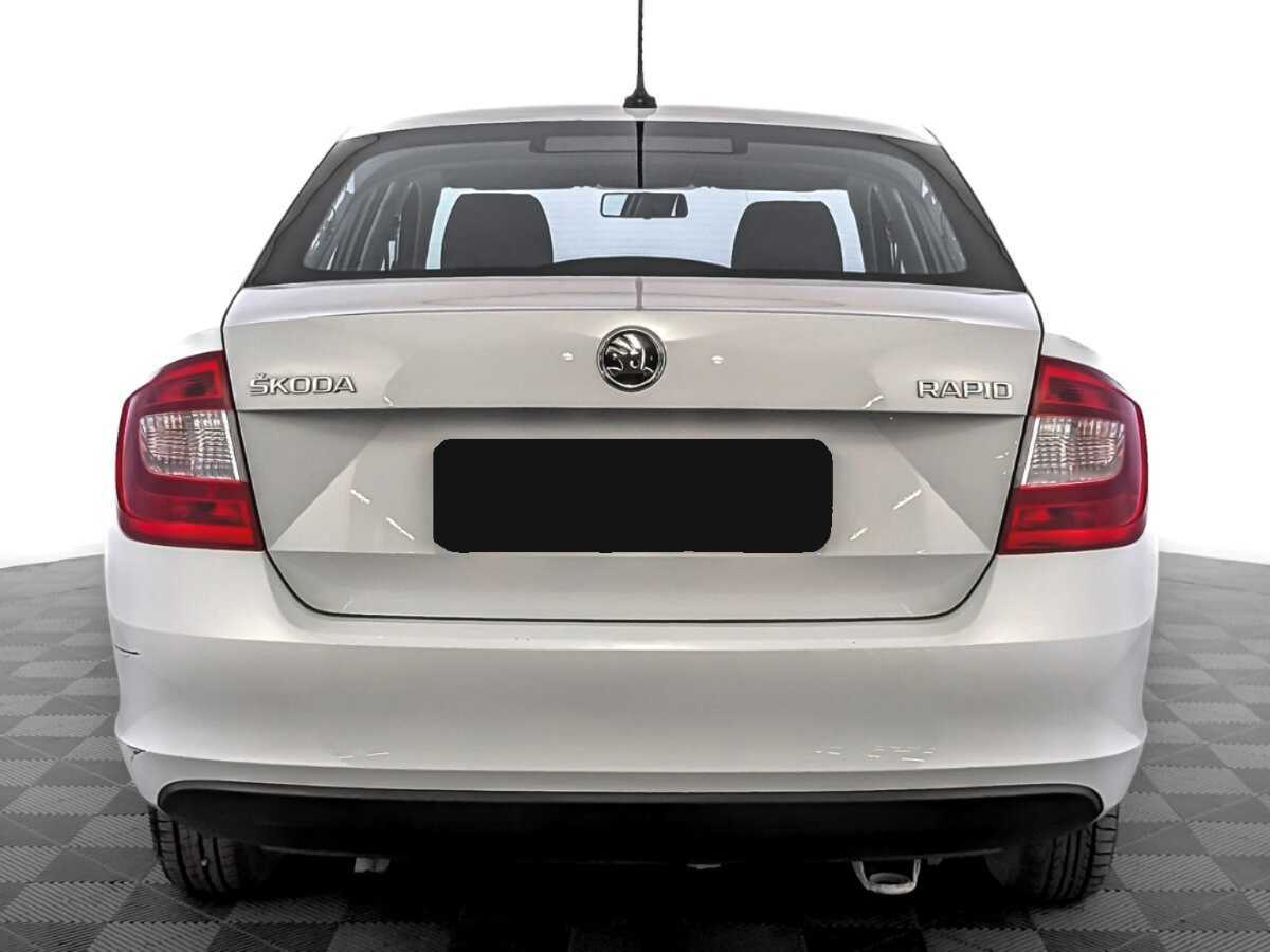 Купить Skoda Rapid с пробегом. Фото: #5