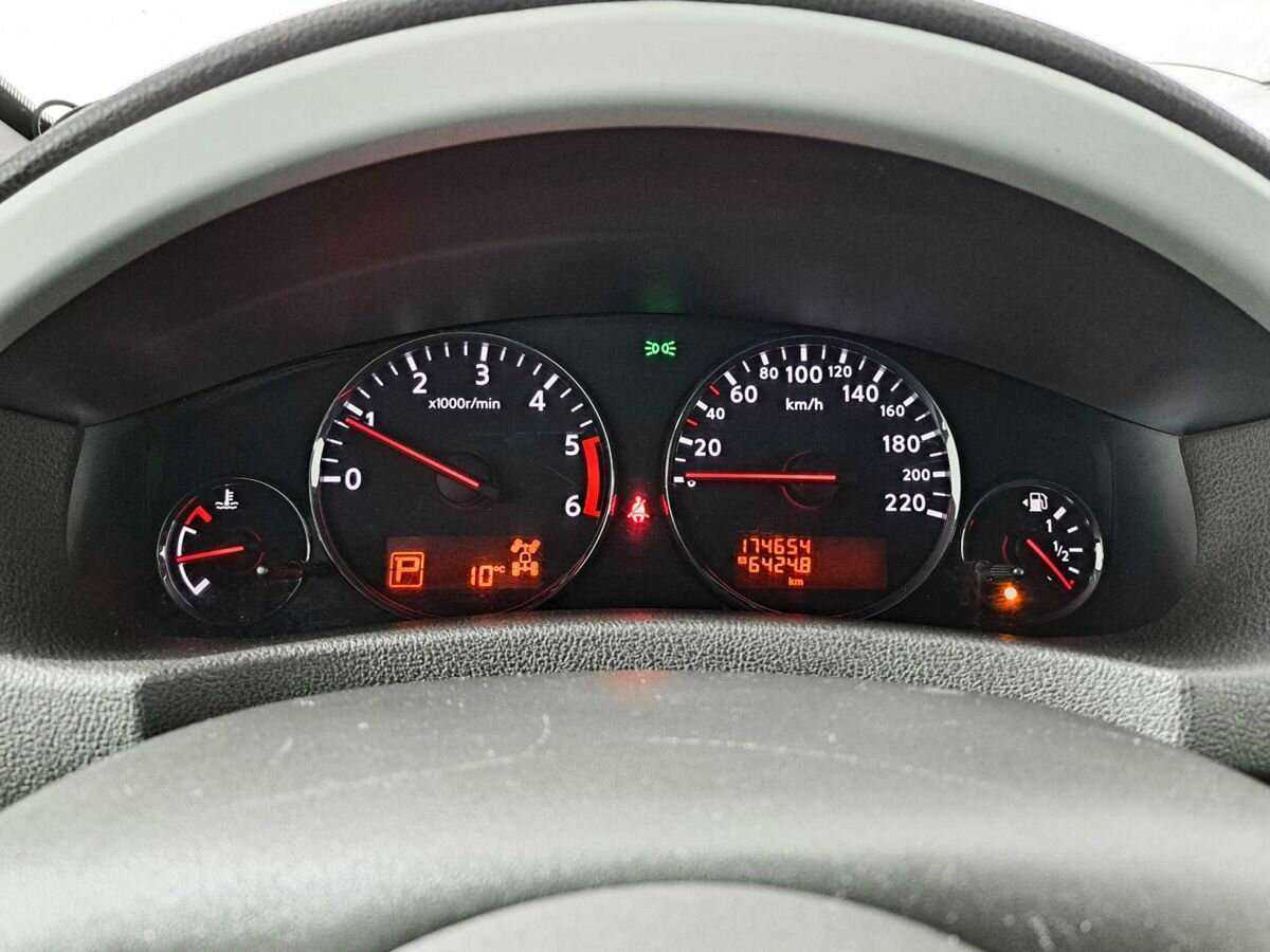 Купить Nissan Pathfinder с пробегом. Фото: #9