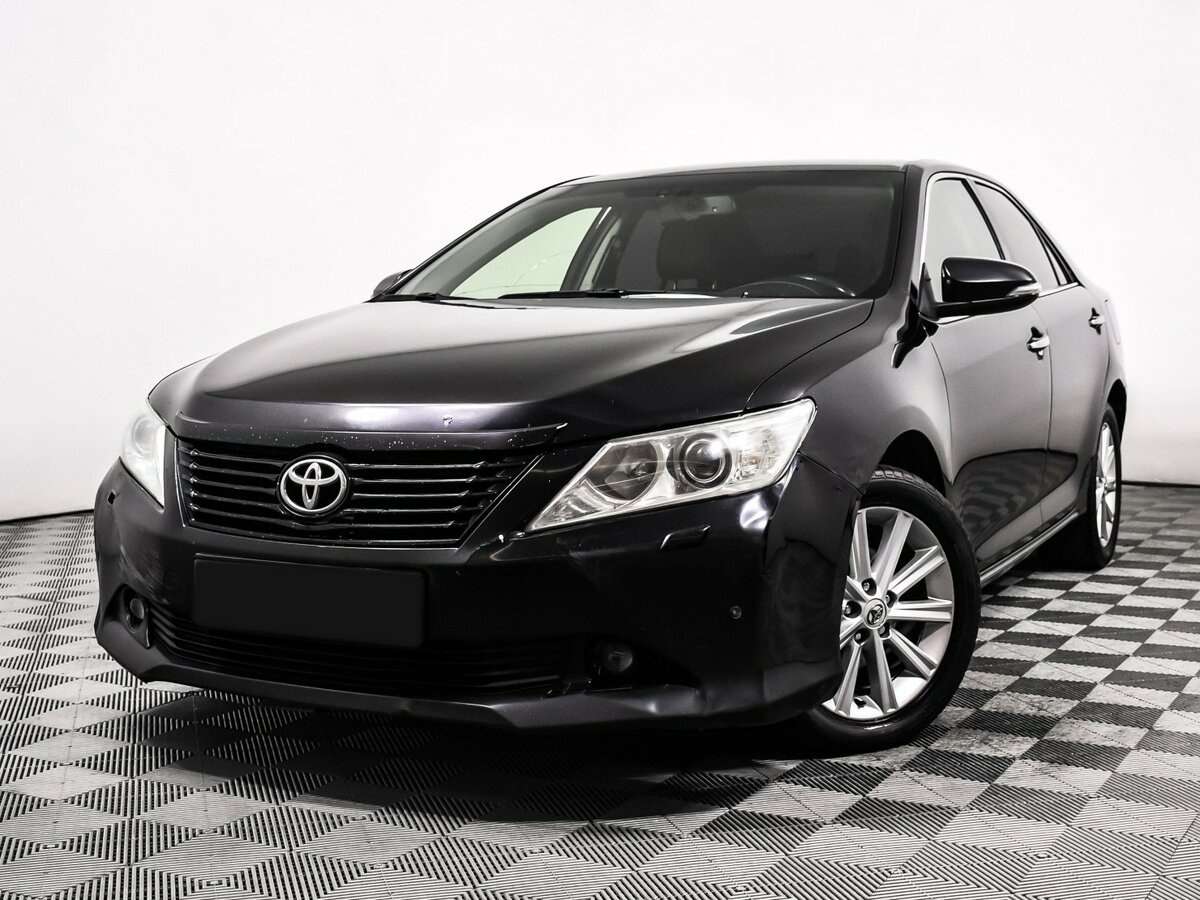 Купить Toyota Camry с пробегом. Фото: #0