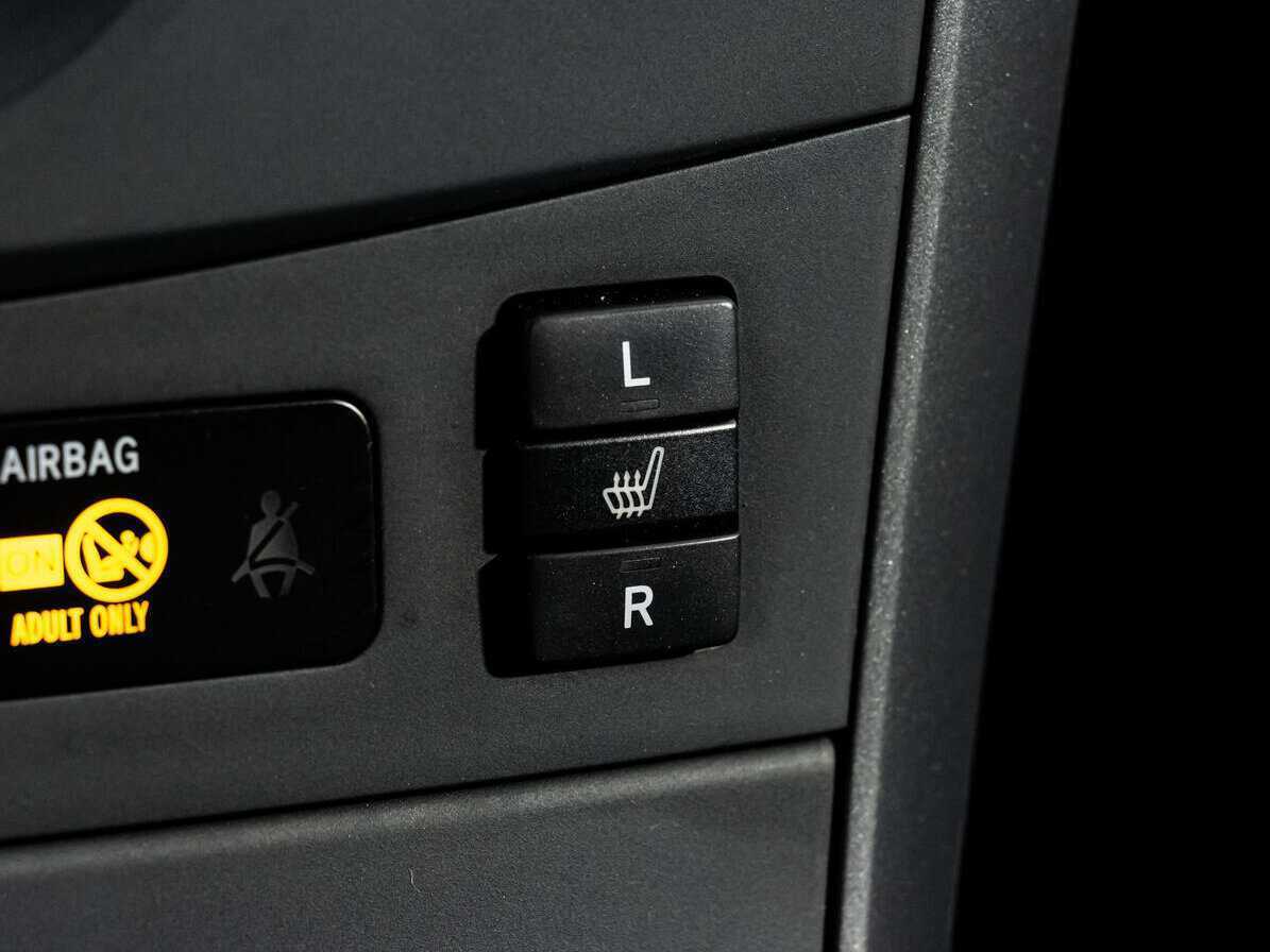 Купить Toyota Corolla с пробегом. Фото: #15