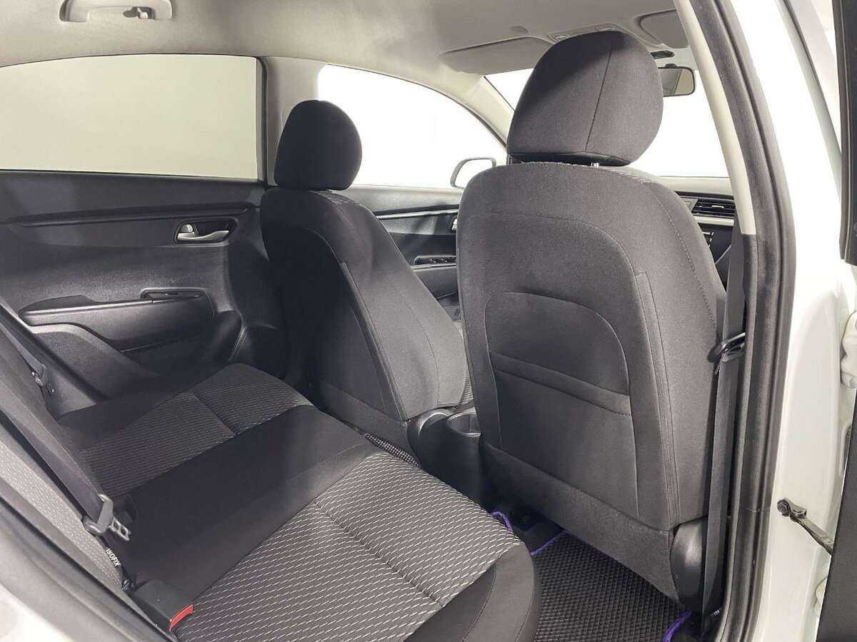 Купить Kia Rio с пробегом. Фото: #16