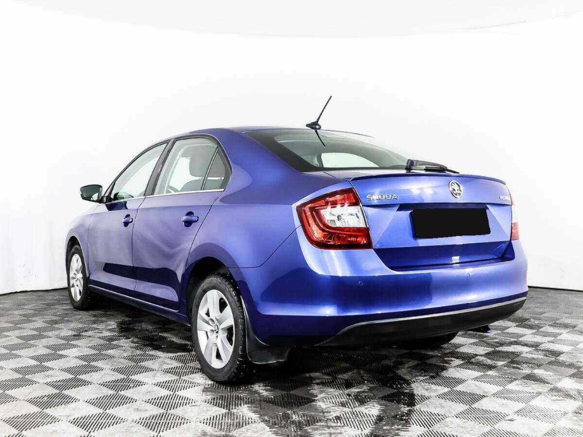 Купить Skoda Rapid с пробегом. Фото: #6