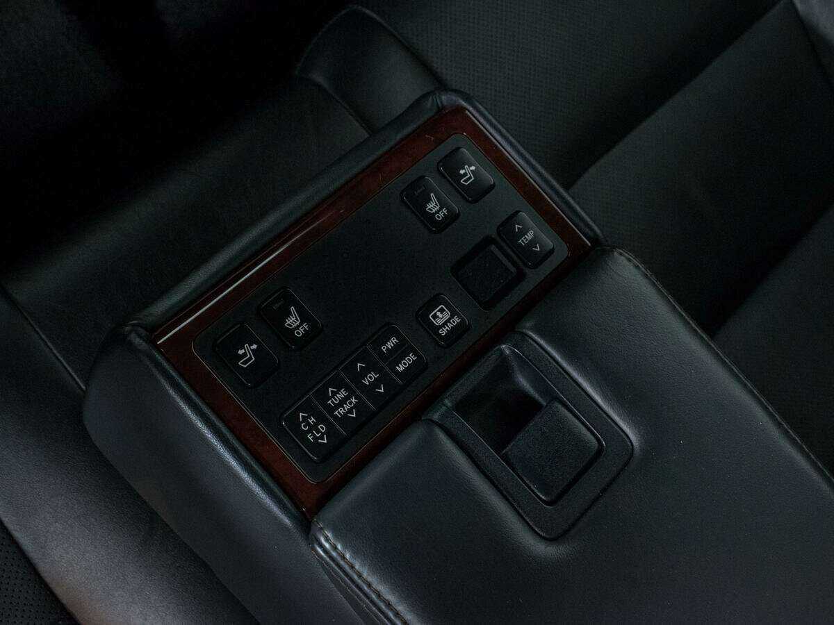 Купить Toyota Camry с пробегом. Фото: #14