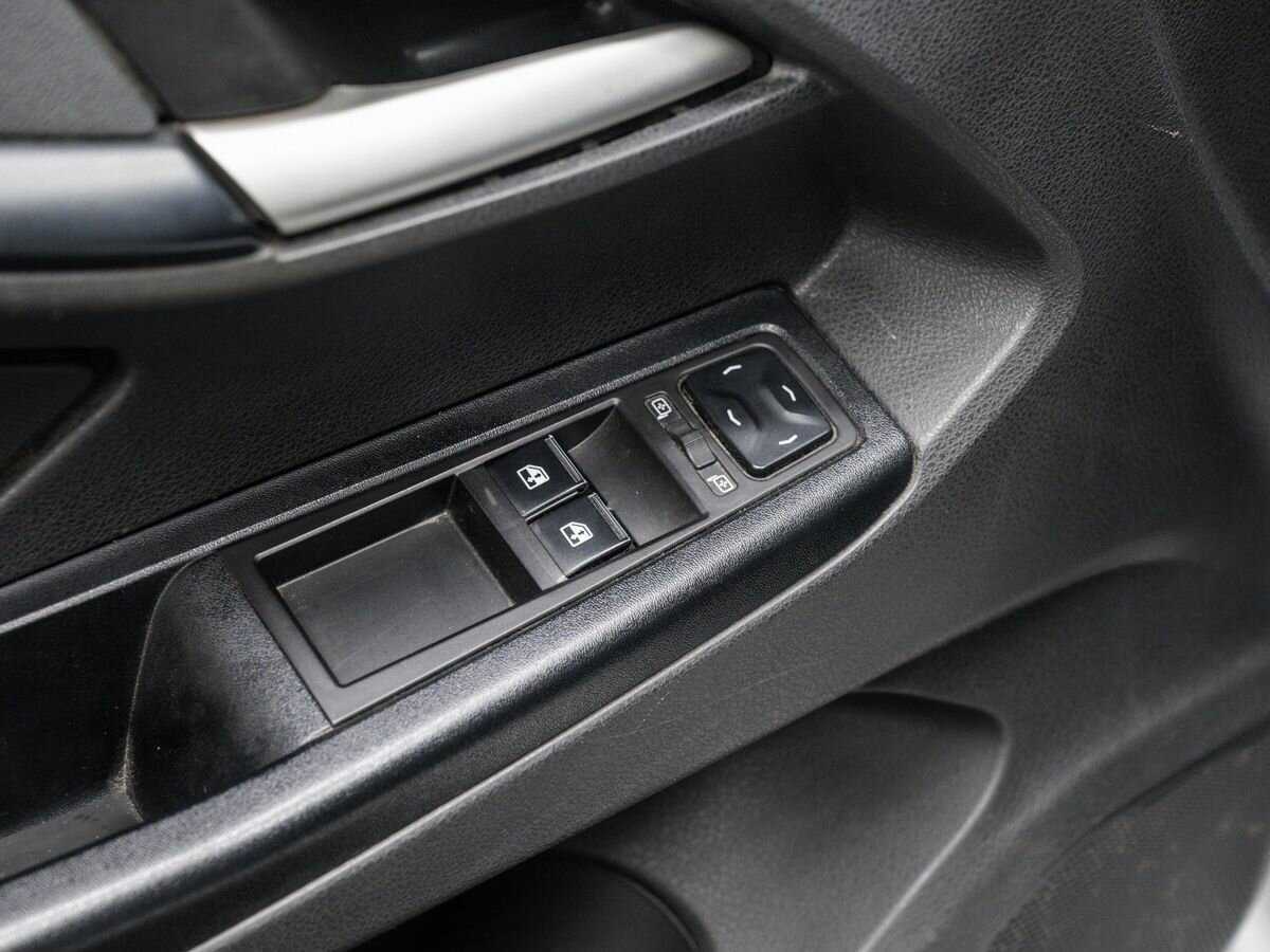 Купить Lada (ВАЗ) Vesta с пробегом. Фото: #15