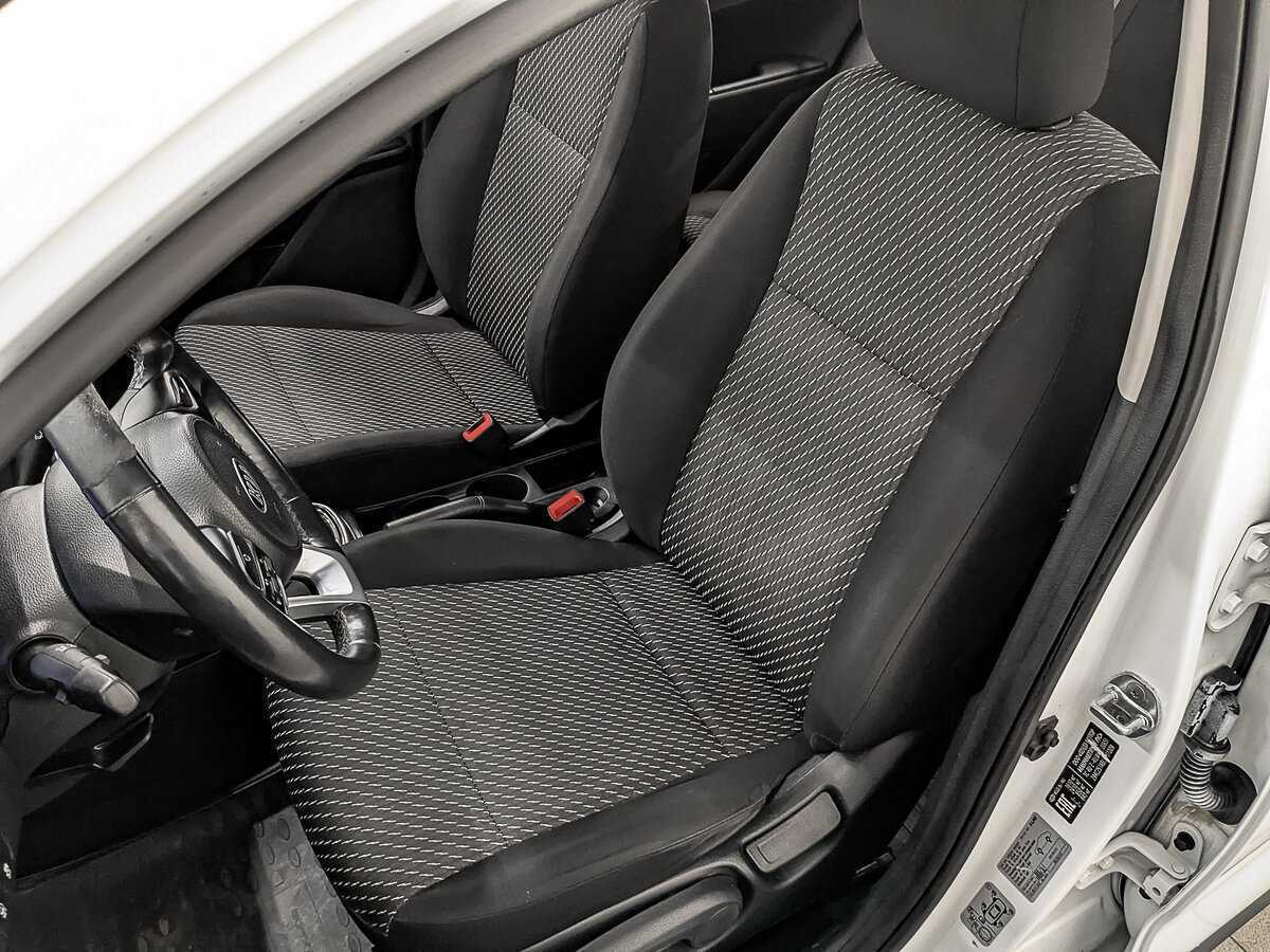 Купить Kia Rio с пробегом. Фото: #16