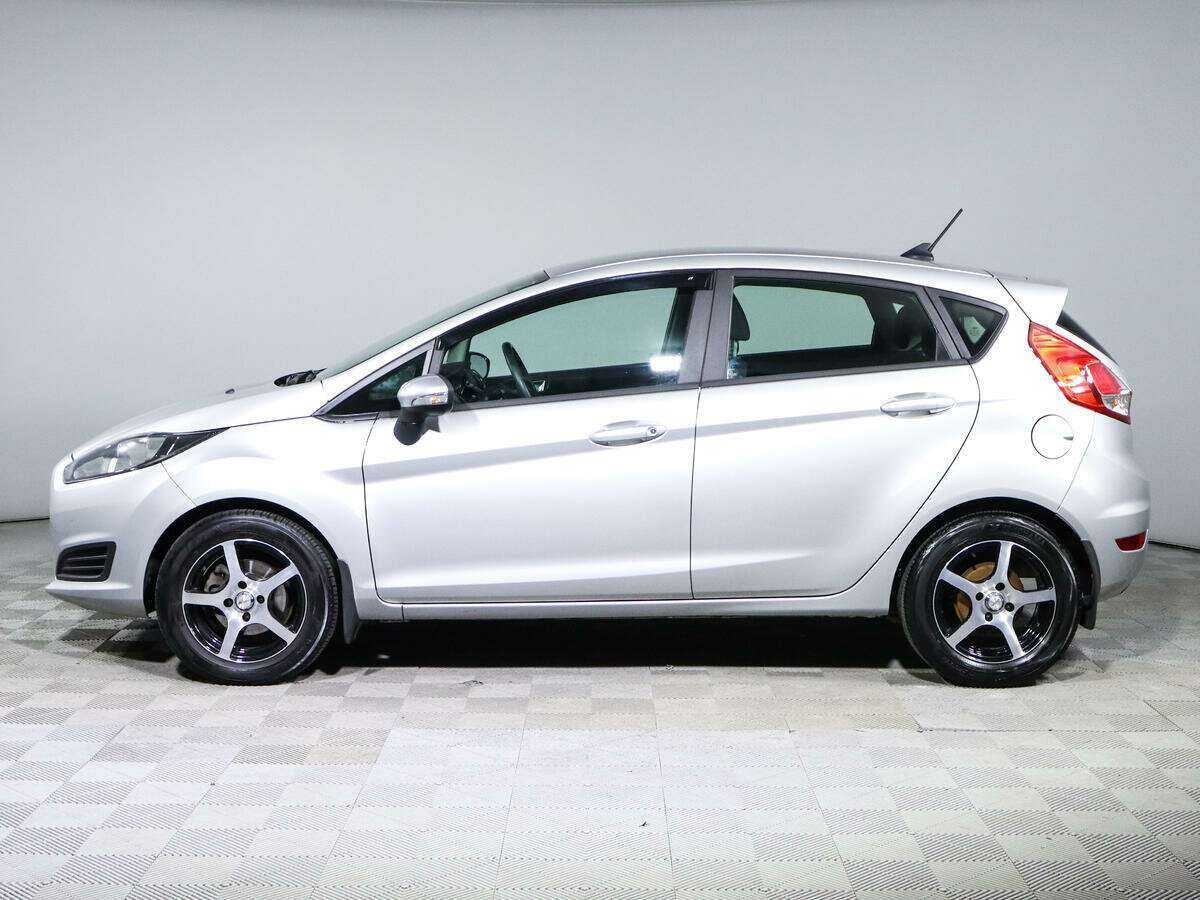 Купить Ford Fiesta с пробегом. Фото: #7