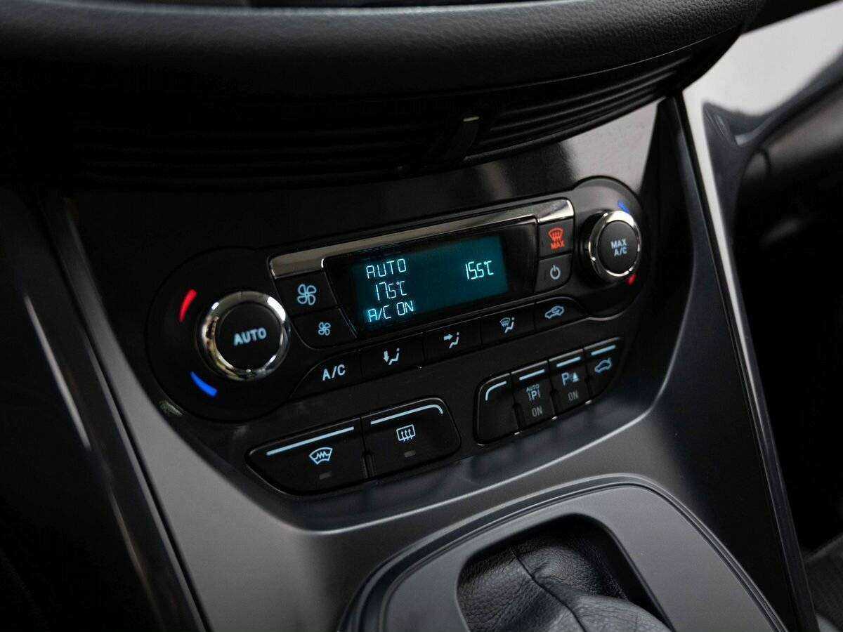 Купить Ford Kuga с пробегом. Фото: #19