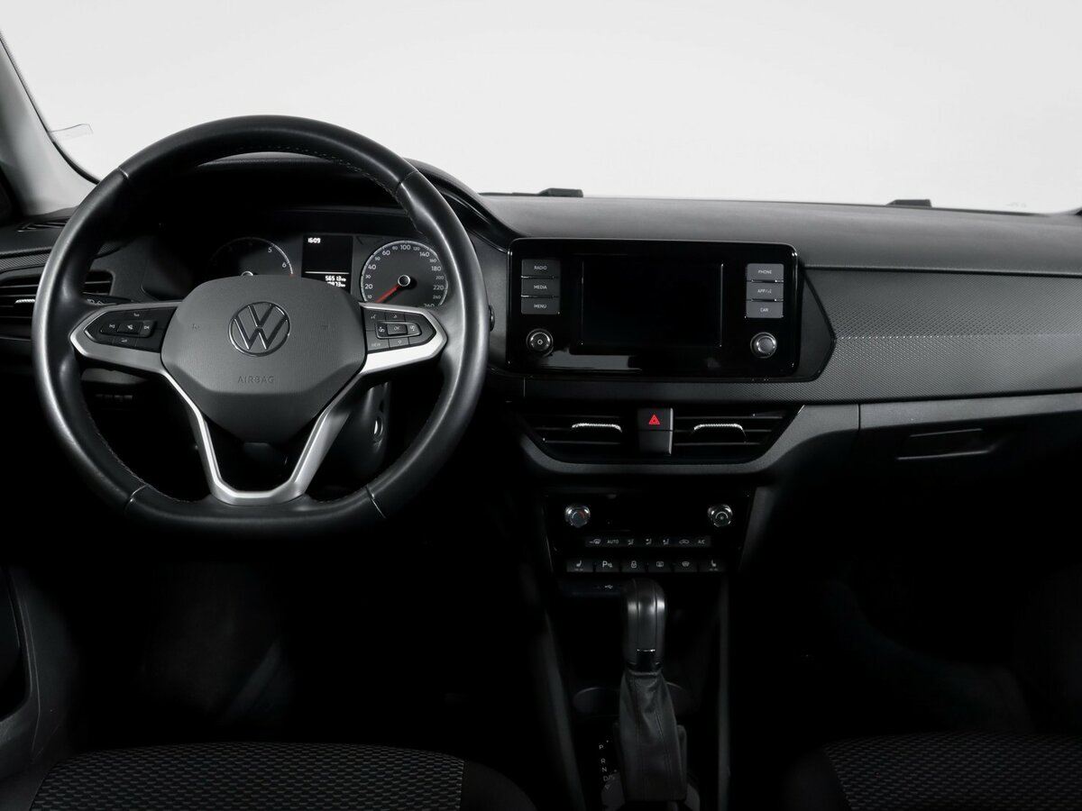 Купить Volkswagen Polo с пробегом. Фото: #9