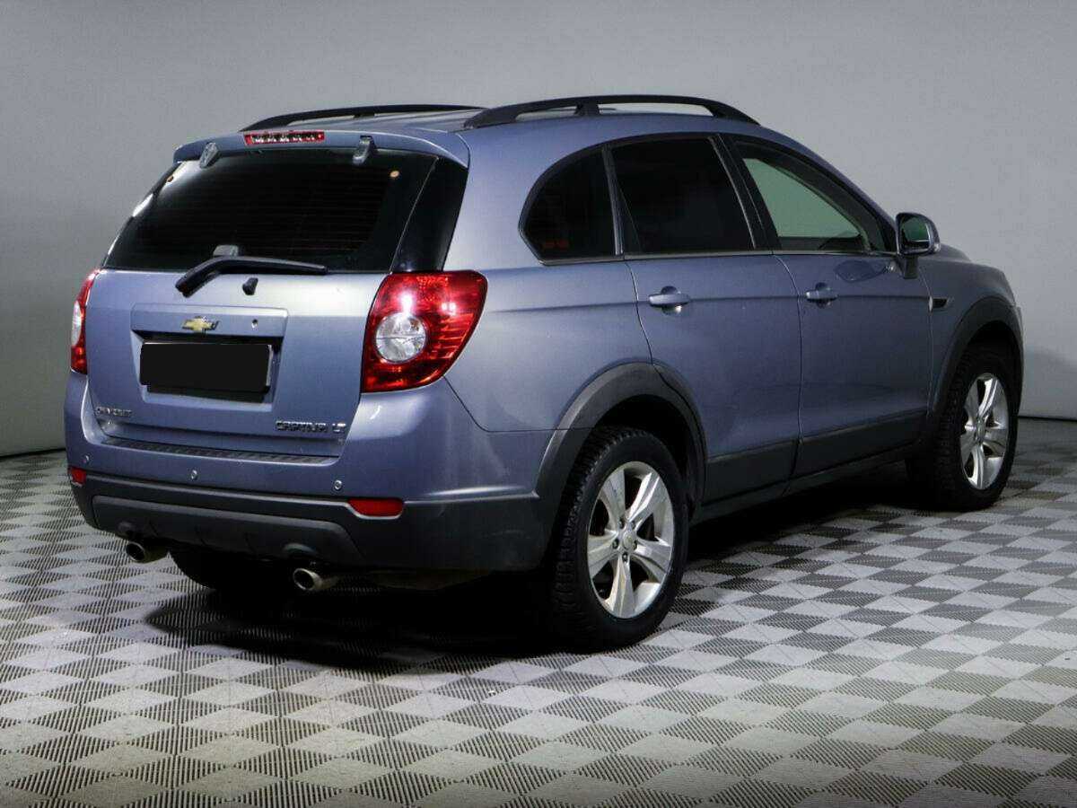 Купить Chevrolet Captiva с пробегом. Фото: #3