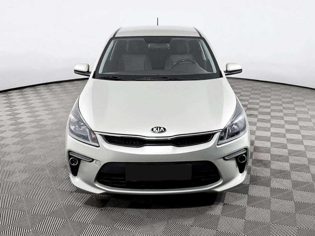 Купить Kia Rio с пробегом. Фото: #1