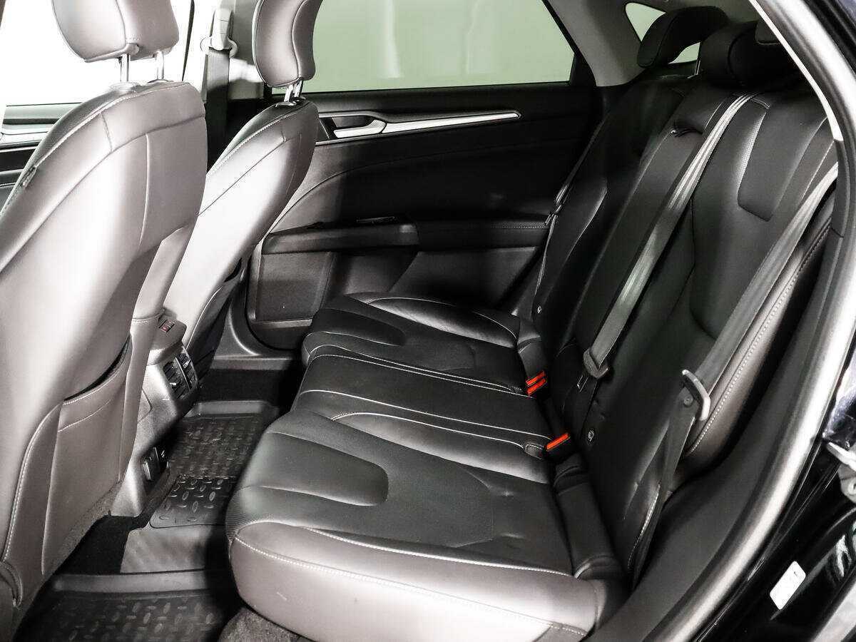 Купить Ford Mondeo с пробегом. Фото: #9