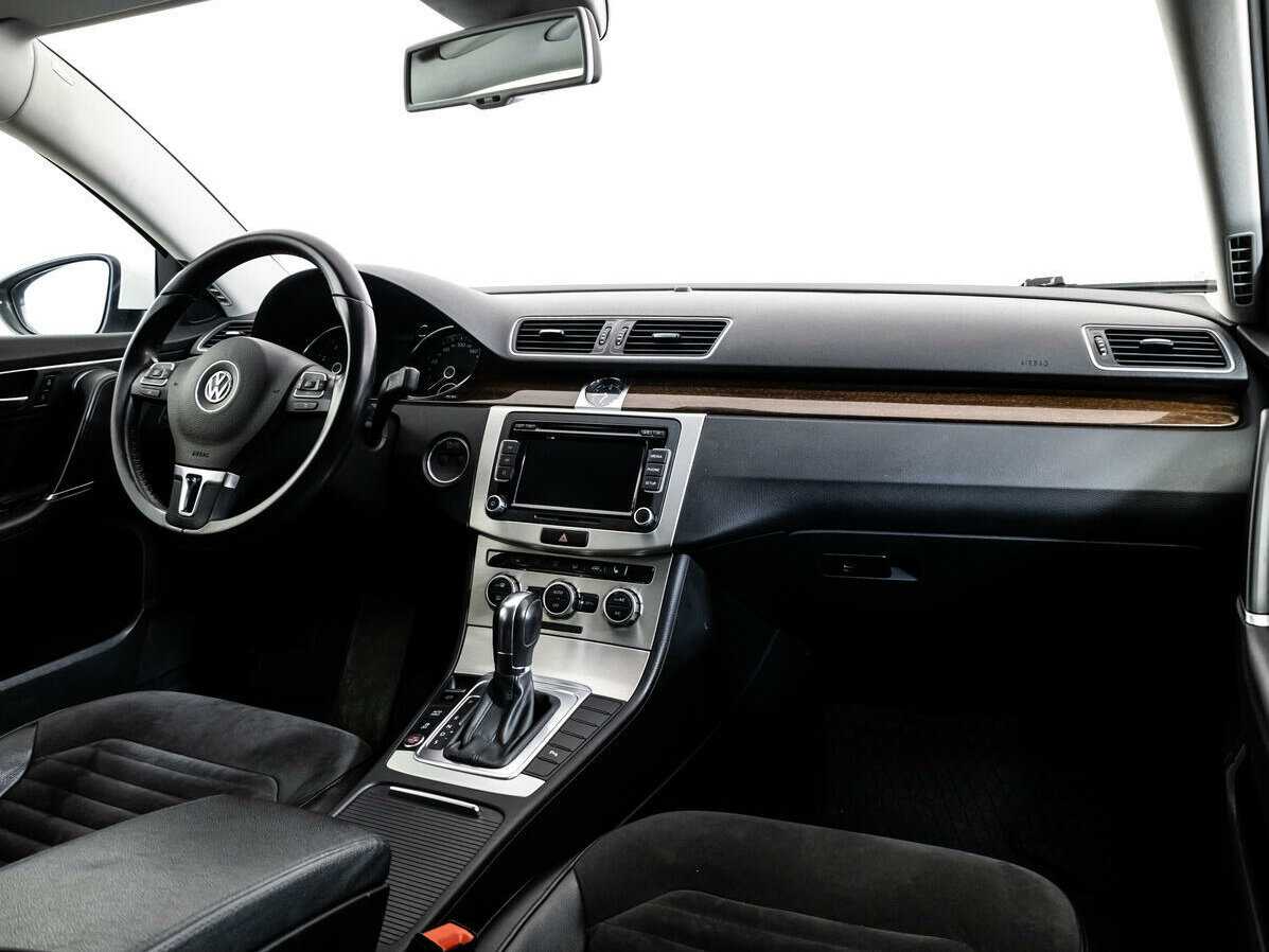 Купить Volkswagen Passat с пробегом. Фото: #6