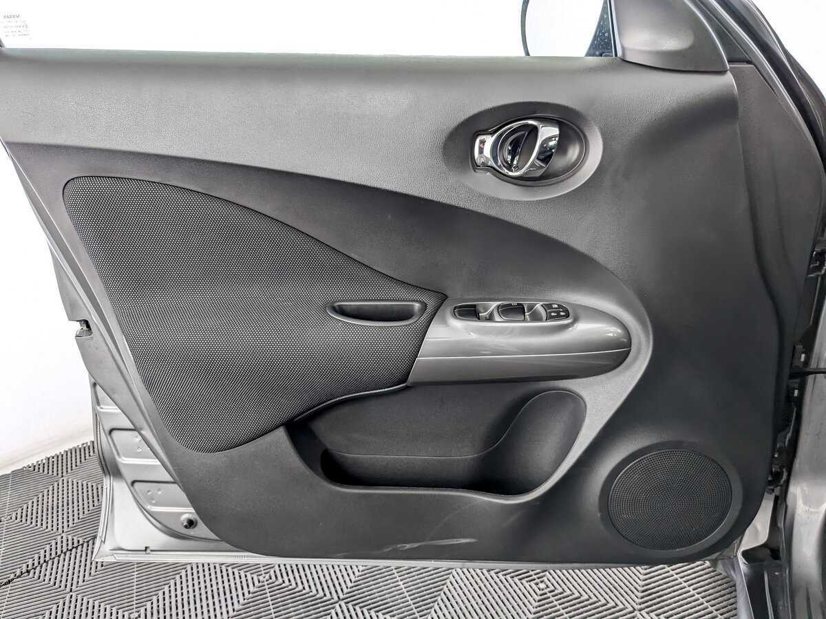 Купить Nissan Juke с пробегом. Фото: #13