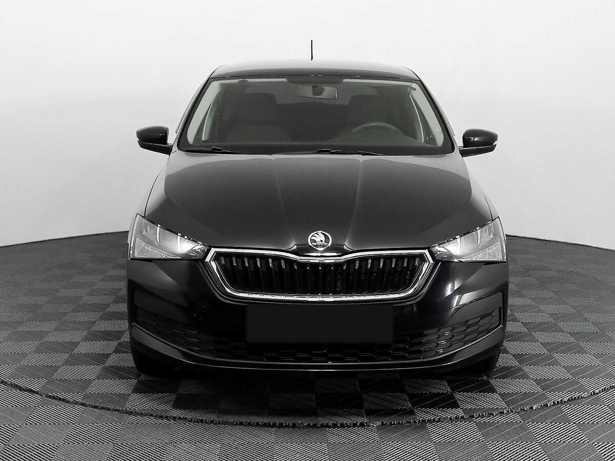Купить Skoda Rapid с пробегом. Фото: #1