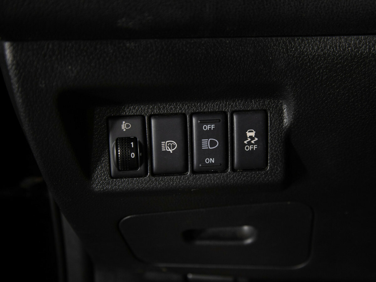 Купить Nissan X-Trail с пробегом. Фото: #14