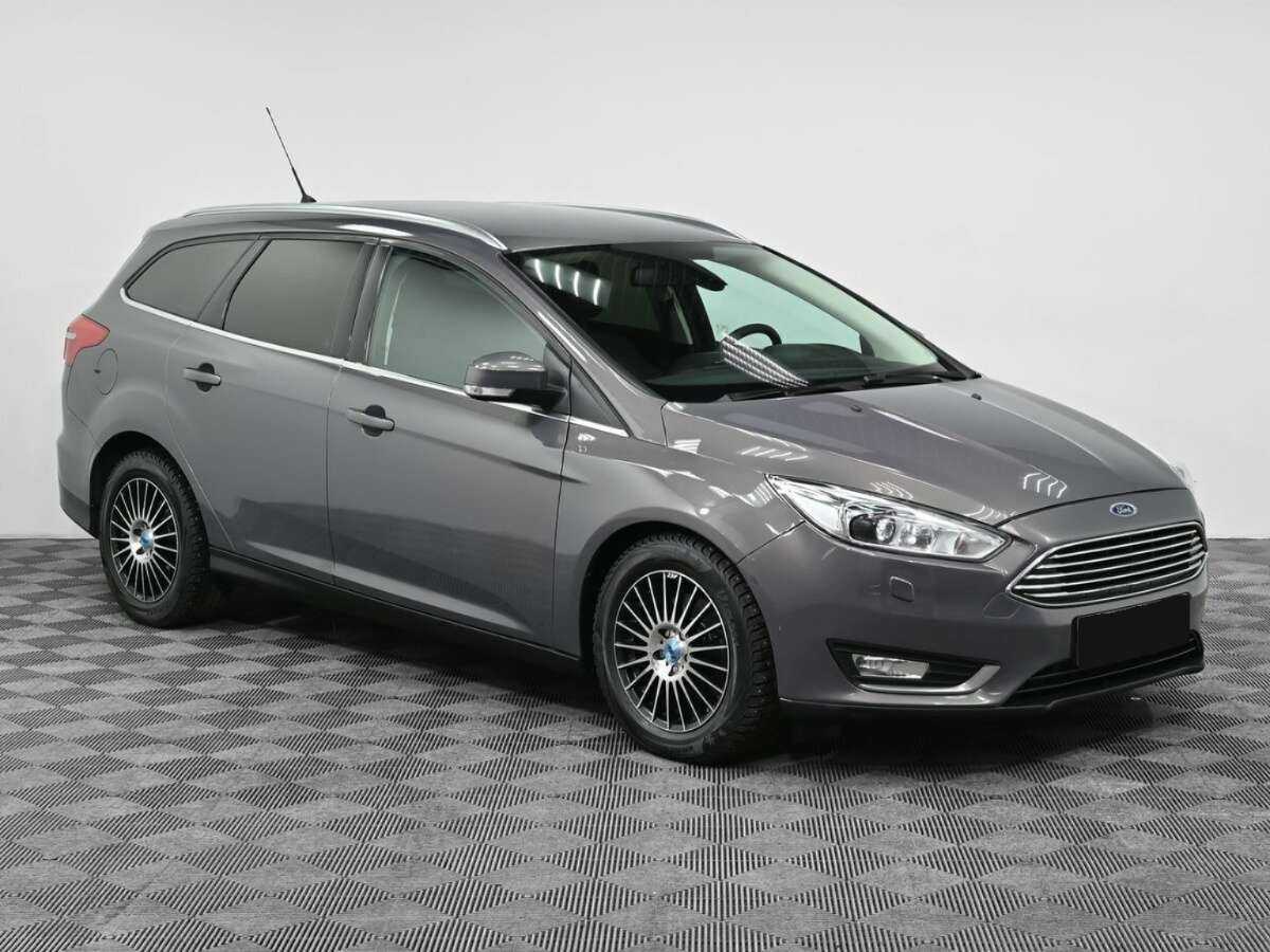 Купить Ford Focus с пробегом. Фото: #2