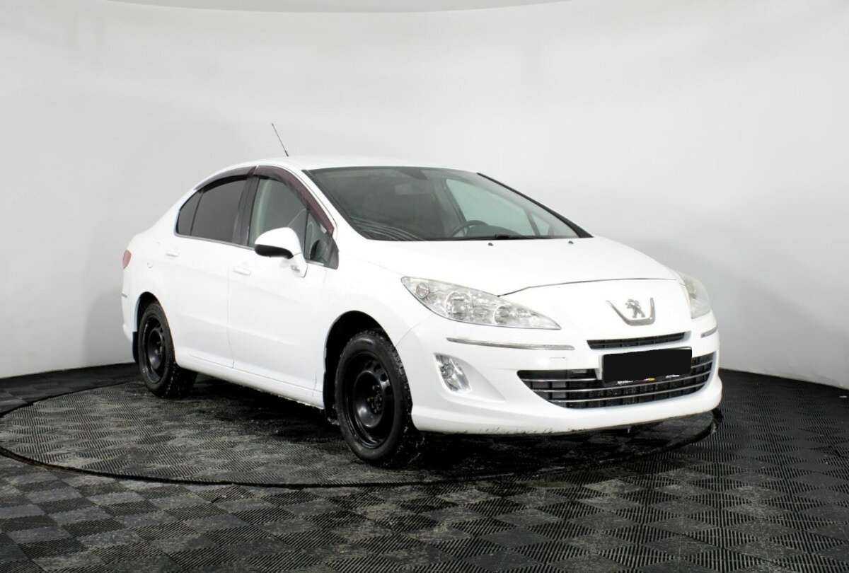 Купить Peugeot 408 с пробегом. Фото: #2