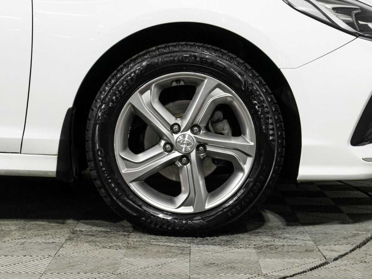 Купить Hyundai Sonata с пробегом. Фото: #21