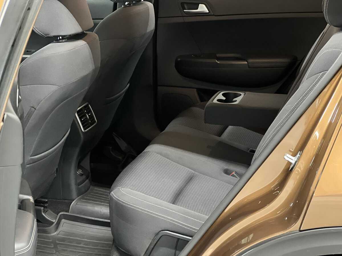 Купить Kia Sportage с пробегом. Фото: #11