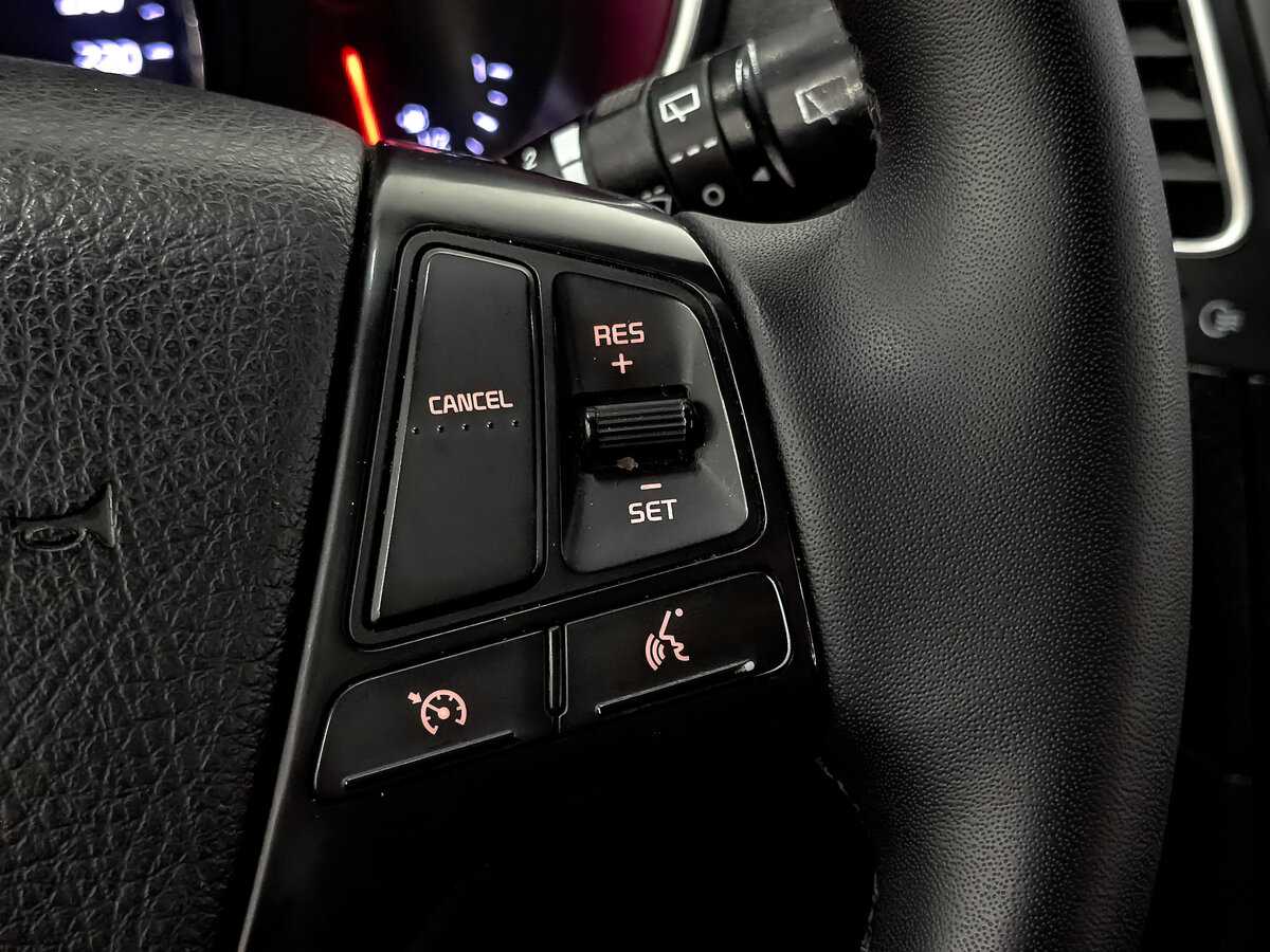 Купить Kia Sorento с пробегом. Фото: #26