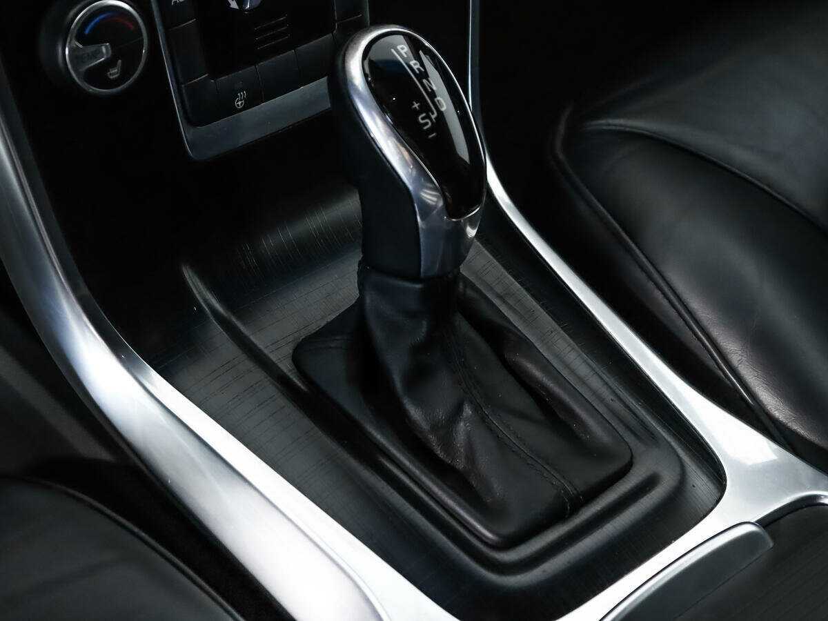 Купить Volvo S80 с пробегом. Фото: #11