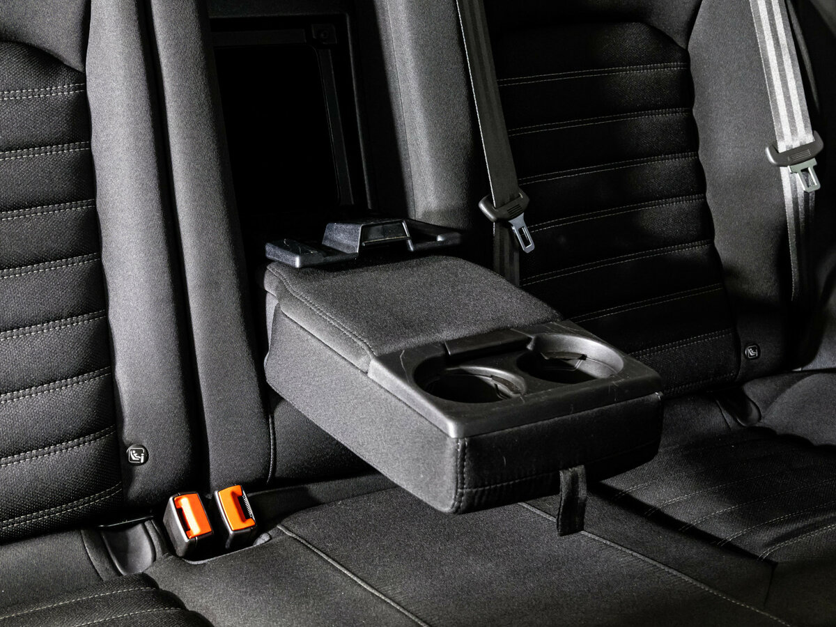 Купить Ford Mondeo с пробегом. Фото: #14