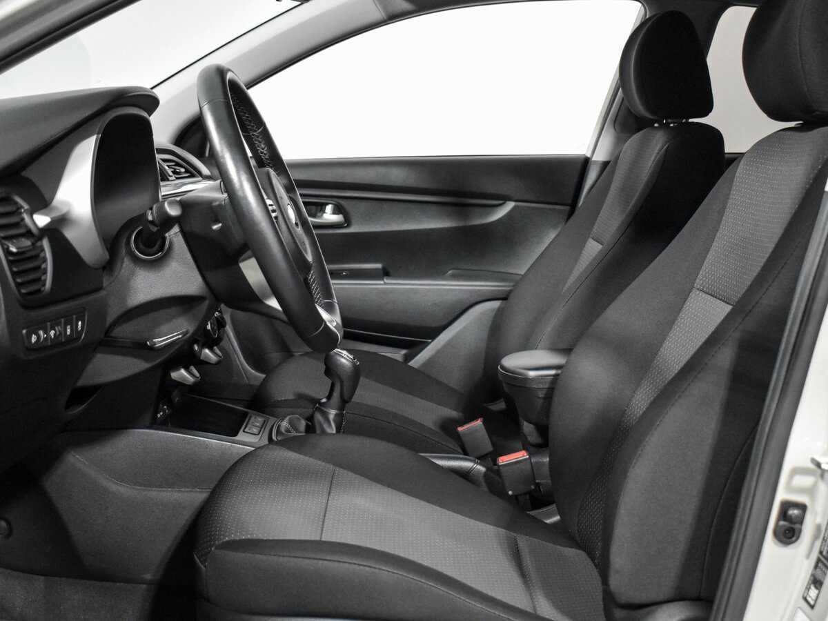 Купить Kia Rio с пробегом. Фото: #10