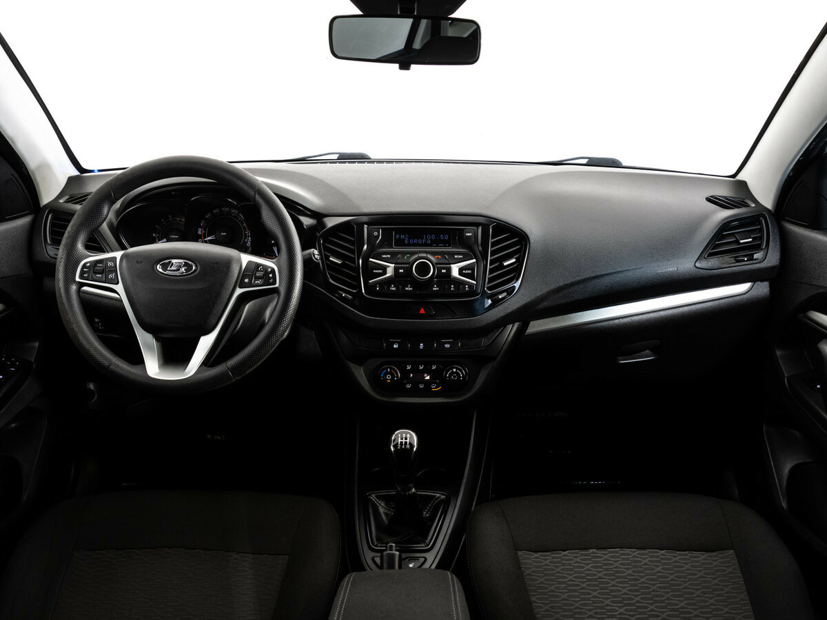 Купить Lada (ВАЗ) Vesta с пробегом. Фото: #7