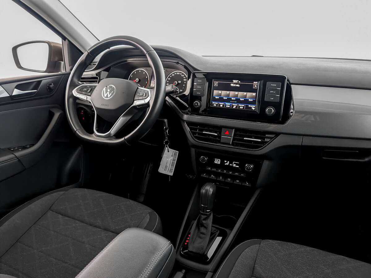 Купить Volkswagen Polo с пробегом. Фото: #21