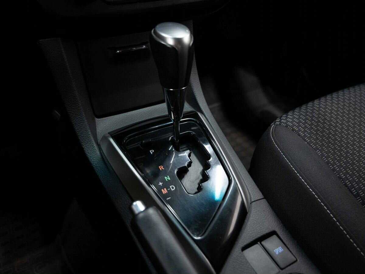 Купить Toyota Corolla с пробегом. Фото: #22