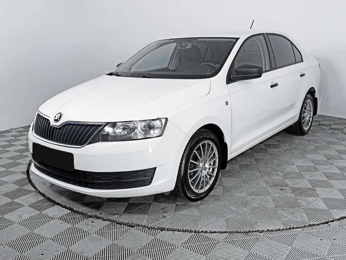 Купить Skoda Rapid с пробегом. Фото: #0