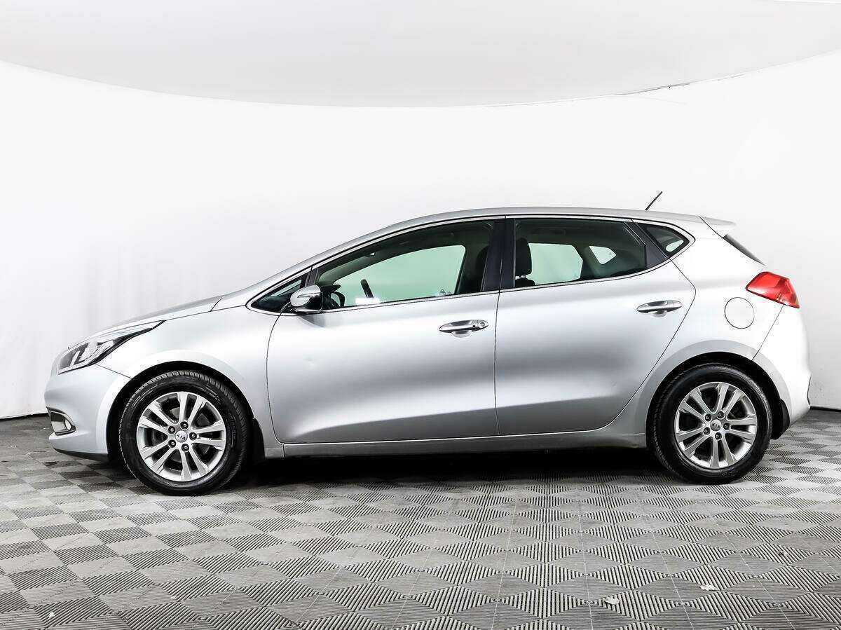 Купить Kia Ceed с пробегом. Фото: #7