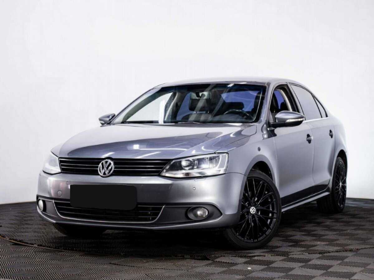 Купить Volkswagen Jetta с пробегом. Посмотреть фото