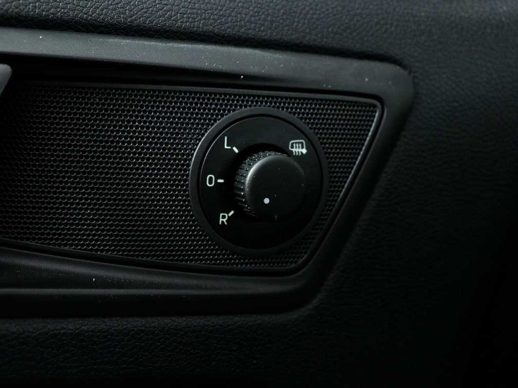 Купить Skoda Yeti с пробегом. Фото: #14