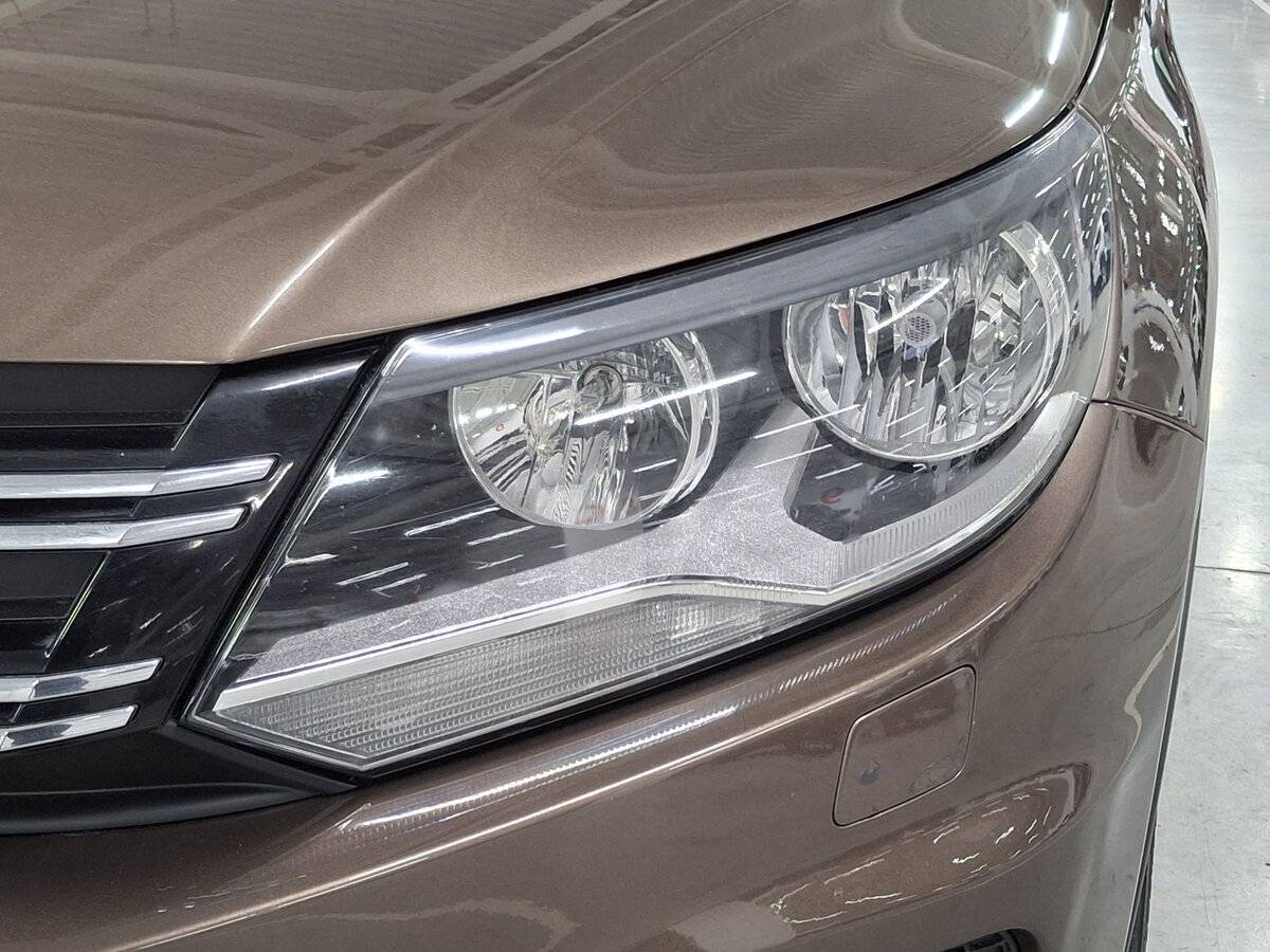 Купить Volkswagen Tiguan с пробегом. Фото: #16