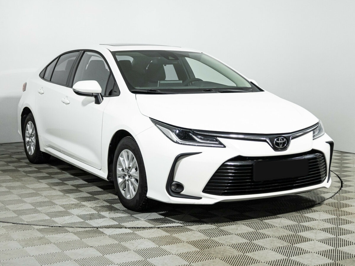 Купить Toyota Corolla с пробегом. Фото: #2