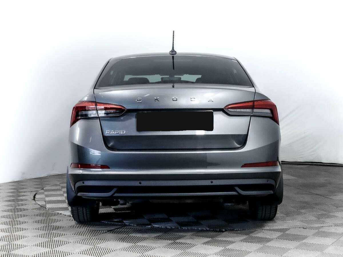 Купить Skoda Rapid с пробегом. Фото: #4