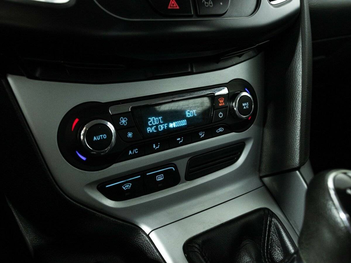 Купить Ford Focus с пробегом. Фото: #16