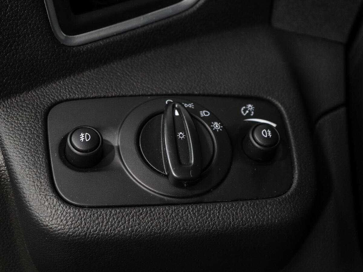 Купить Ford Kuga с пробегом. Фото: #10